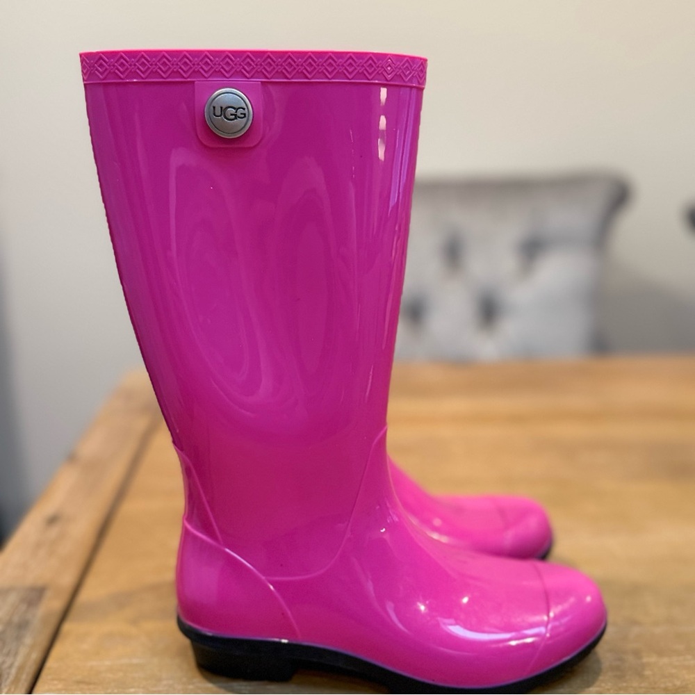 UGG Women's Pink Gloss Rain Boots